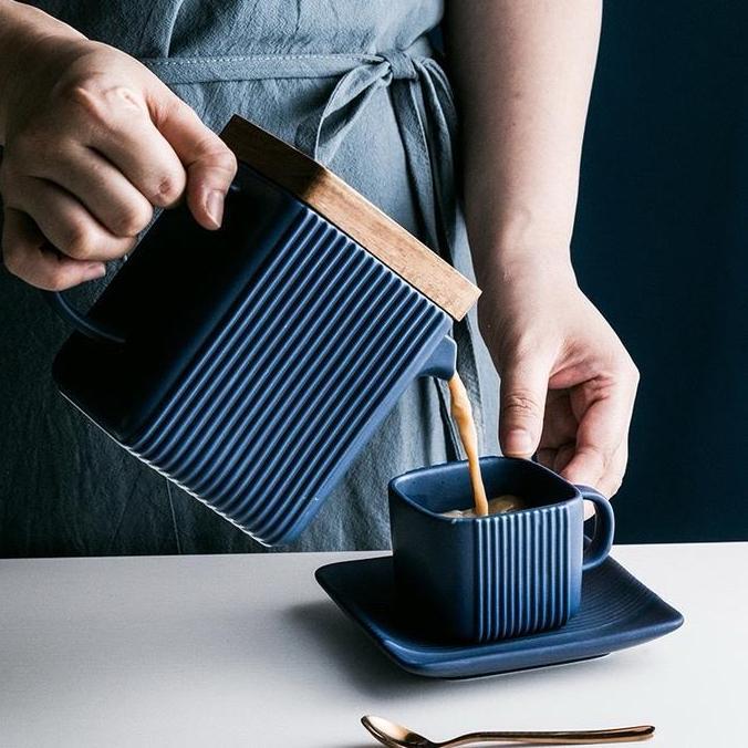 Set Teko dan Cangkir Keramik Estetik 4 Cup + Teapot Tutup Kayu Model Kotak Elegan | Set Cangkir Kopi