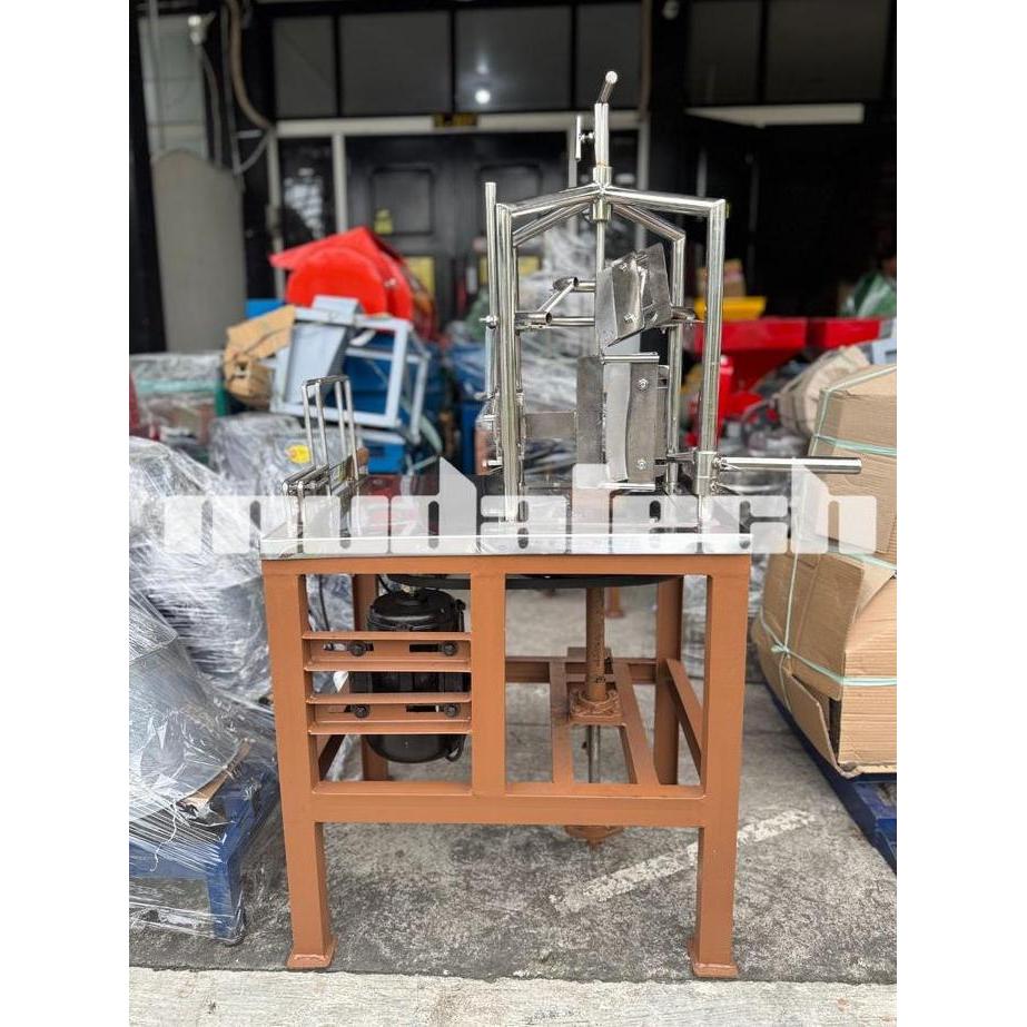 Mesin Kupas Kelapa Muda Pengupas Kulit Degan