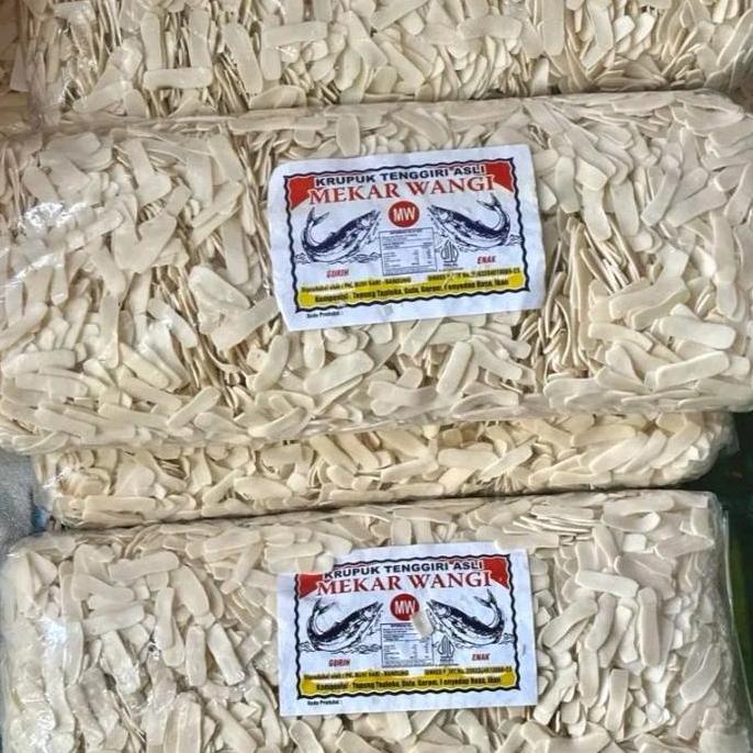 Kerupuk Mentah 1ball | Kerupuk tenggiri 1ball | Kerupuk Bawang 1ball Food Snacks Krupuk