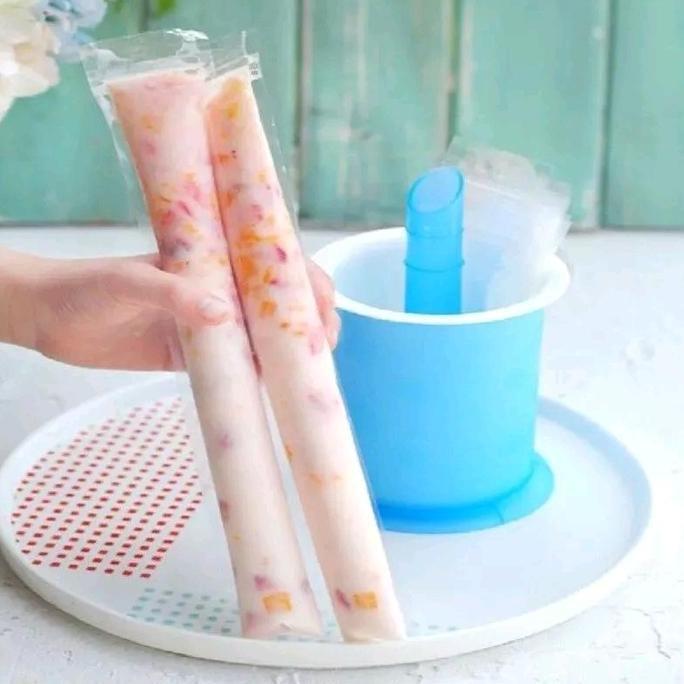 Plastik Es & Jelly Korea Isi 20 Pcs