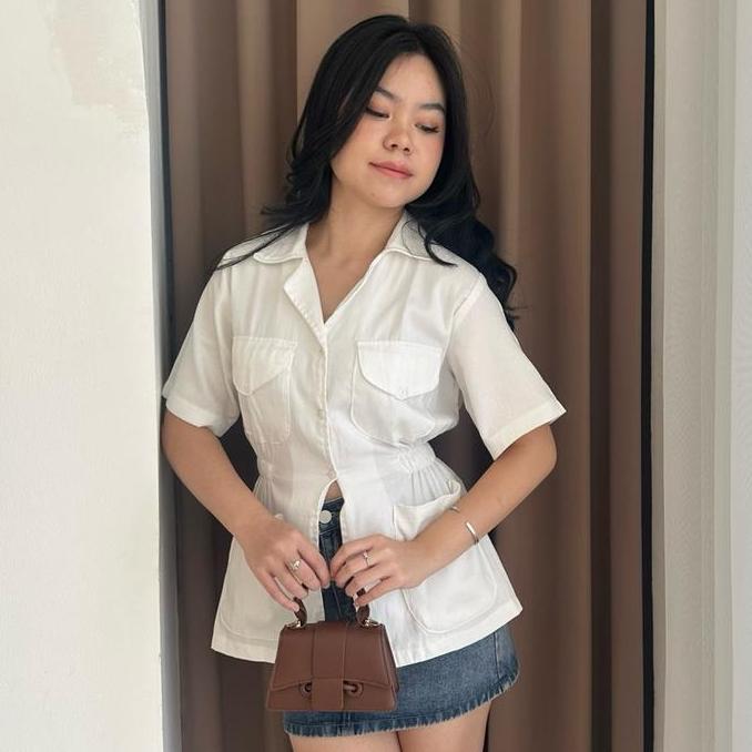 Termurah / Hot Sale [Shylo] Vivi Slit Shirt / Slit Shirt