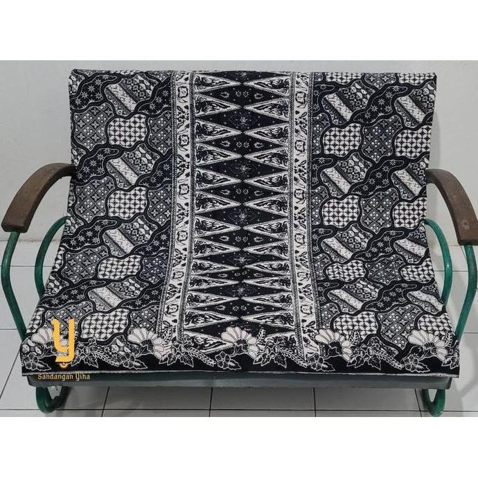 Disiniaja- (Sekar Jagad)-Bahan Katun Sarung Batik Motif Sekar Jagad