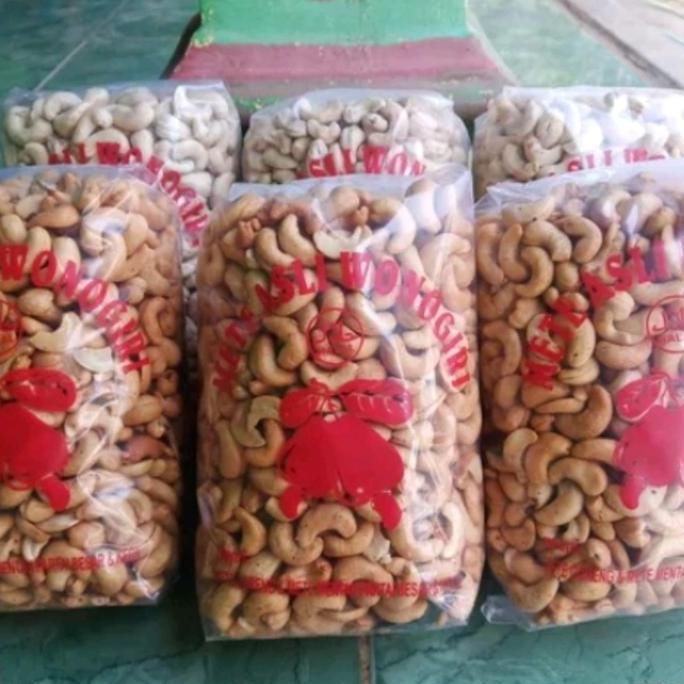KACANG METE WONOGIRI VARIAN RASA KACANG METE MATANG KACANG ALMOND Kacang Mete Panggang Kacang Mete W