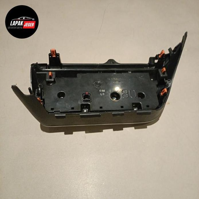 Panel Tombol AC Toyota Sienta Original Bekas