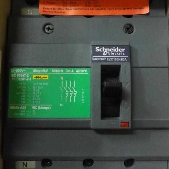 Mccb Ezc100N 4P 80A 18Ka Ezc100N 4Pole 80A 4Phase  Ezc100N 80A Asli