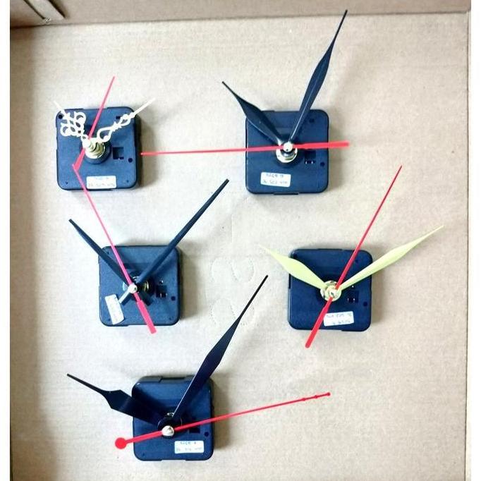 Mesin Jam Dinding Pantronic 3268 Free Baterai dan Jarum Jam