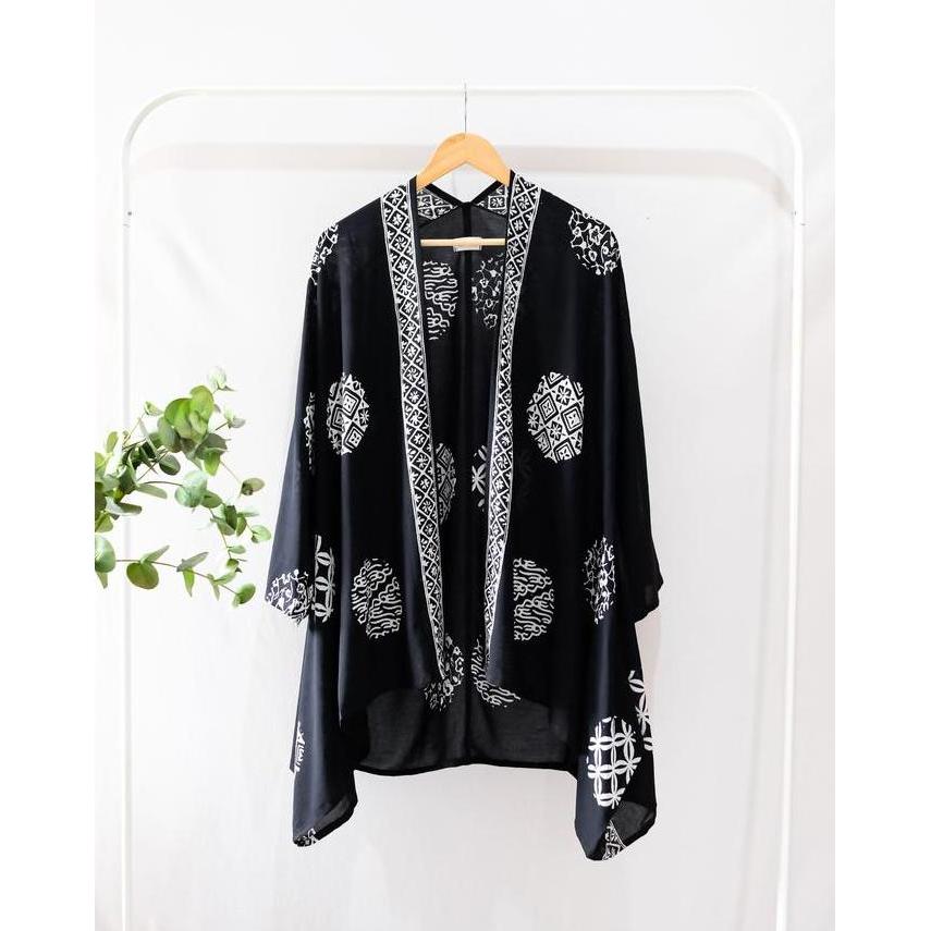 Murah ATASAN BATIK OUTER BERLENGAN HITAM MODERN WANITA OUTER BATIK CARDIGAN BATIK KANTOR BATIK VISCO