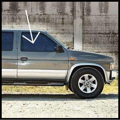 TERLARIS PELIPIT KACA LUAR NISSAN TERRANO TERANO DEPAN WEATHER STRIP OEM JEPAN IMPORT