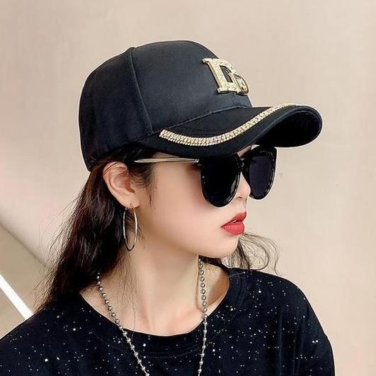 Womenacc- Caramel - Topi Baseball Double D Manik Casual Cap Sport Distro Bahan Katun Kuning Putih Pi