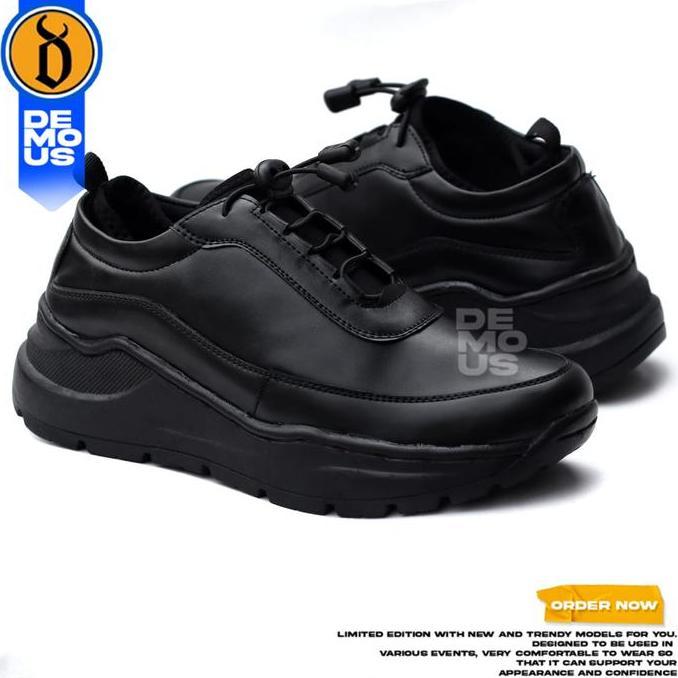 PALING MURAH DEMOUS - Sepatu Sneakers Formal Pria Kerja - Model Simple Hitam Ukuran 39-45 - Merah Ca