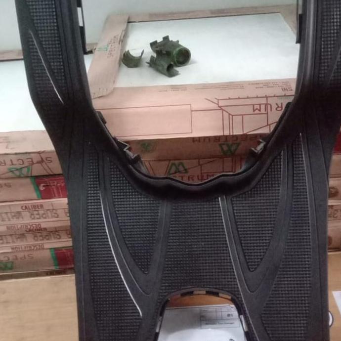 SIAP KIRIM STEP FLOOR BEAT 64310KVY900