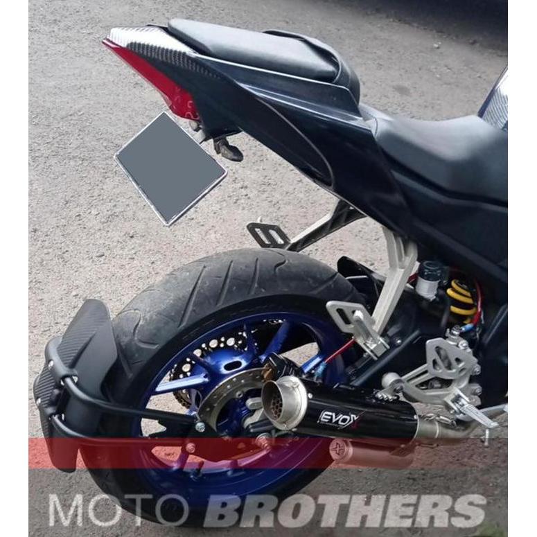 MUDGUARD MUD GUARD SPAKBOR BELAKANG R15 MT15 MT 15 XSR 155 UNIVERSAL