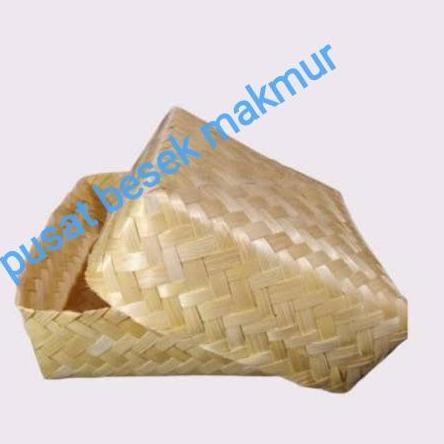 besek bambu 22x22cm sepasang