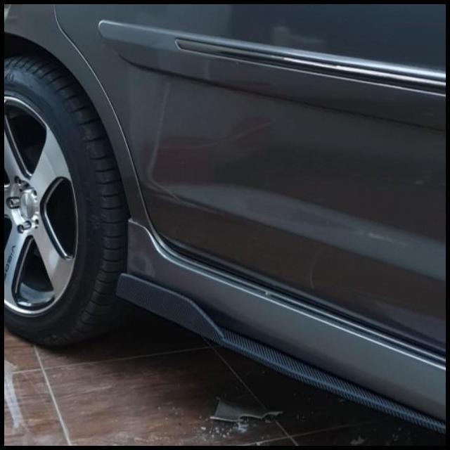 TERLARIS WINGLET SAMPING VARIASI SAMPING BAWAH MOBIL CALYA SIGRA HITAM GLOSY 