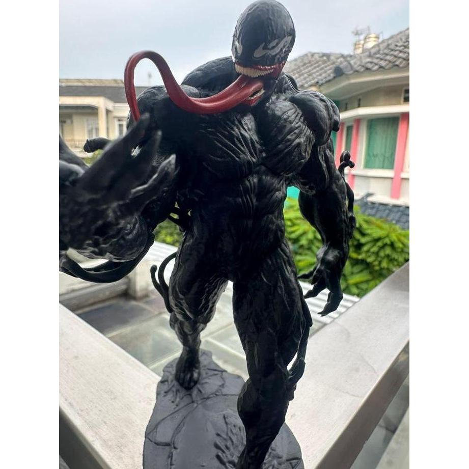 Action Figure Venom Spiderman Marvel Statue TP