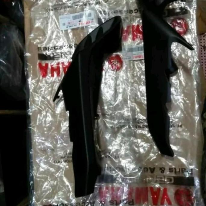 Caver Sirip Sayap Luar Yamaha Xeon Gt 125 Original Yamaha