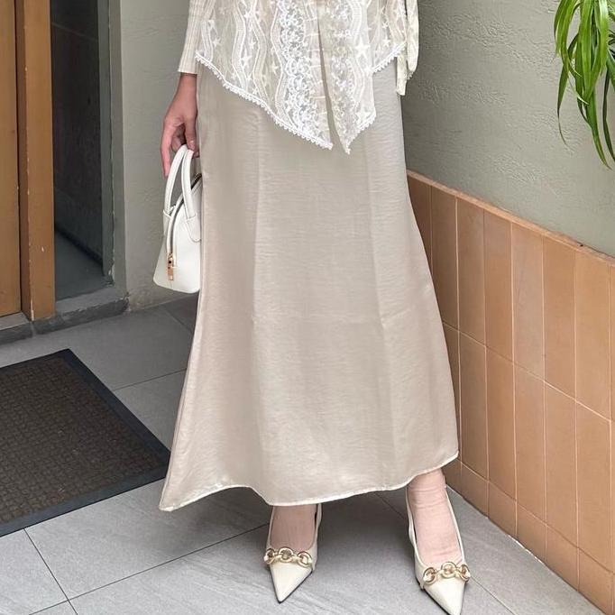 Napusha - FaRa Shirt | Rok Satin  | FaRa skirt | Satin Skirt | rok maxmara| Rok mermaid HM