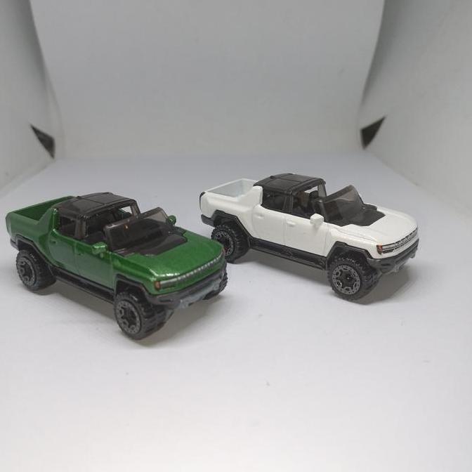 Ready hotwheels gmc hummer ev loose