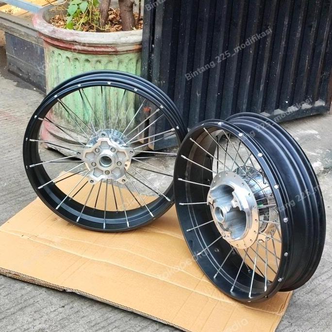 velg vrossi XR tubles 2.15in 3.50in R17 R15 V3 R15 V4 MT15 XSR VIXION R