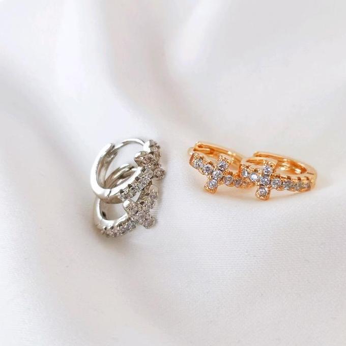 Schmiewen- Anting Jurai Salib Permata Warna Emas Wanita