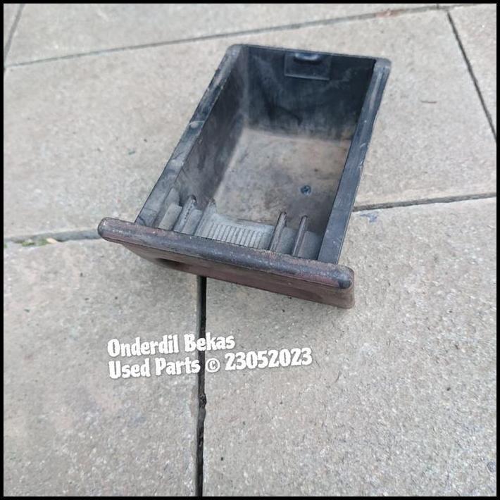 HOT DEAL ASBAK ASHTRAY DASHBOARD DAIHATSU CHARADE 10 1983 