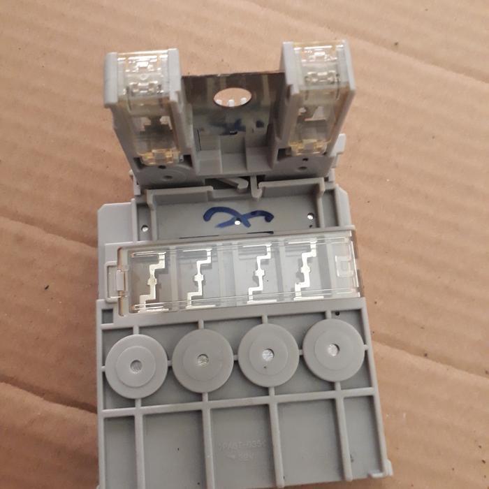 Terminal Fuse (Sekring Aki Mobil Suzuki Ertiga Original Original Dan Terpercaya