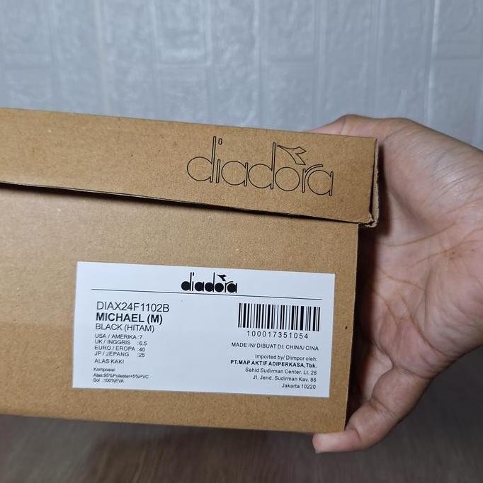 Sepatu Running Diadora Michael Black Original