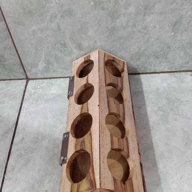 Tempat makan burung koloni - kandang burung