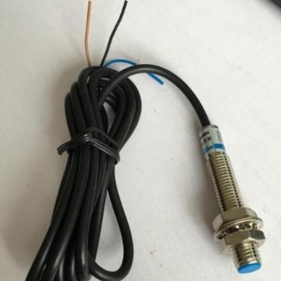M8 PNP NC LJ8A3-2-Z/AY Inductive Proximity Switch Sensor