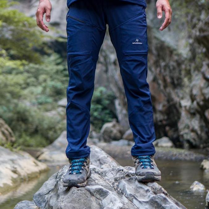 Wildshell Celana Gunung Panthera Series