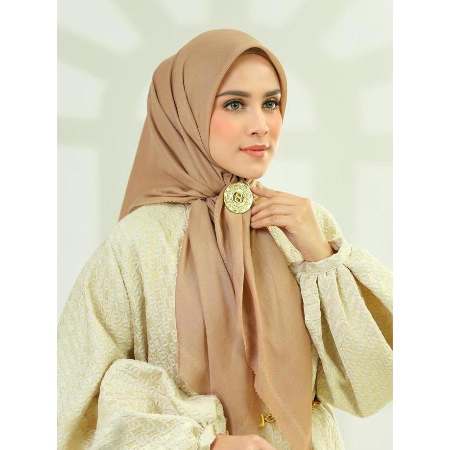 Buttonscarves Today's Scarf - Khaki.