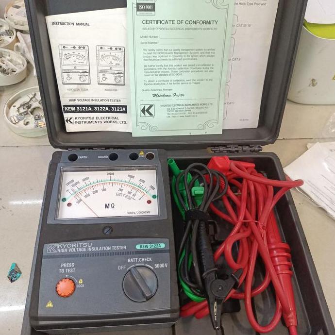 Kyoritsu 3122A Analog High Insulation Tester Megger 3122A