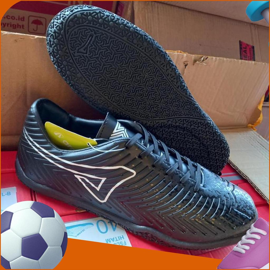 Sepatu Olahraga Futsal Ardiles Original Conjuring Hitam