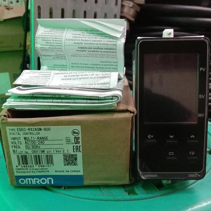 digital controller OMRON E5EC-RX2ASM-800