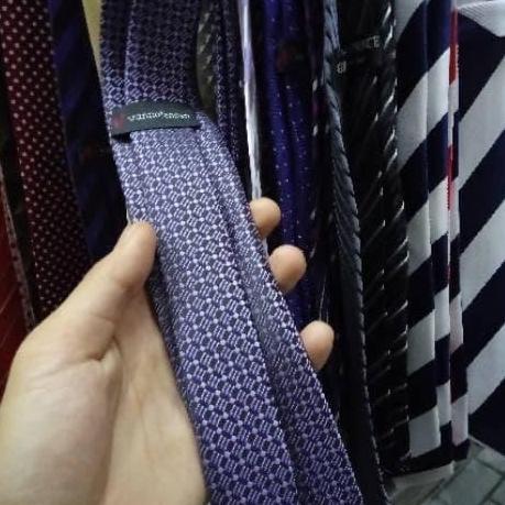 Dasi Bercorak Biru + Dasi Satin