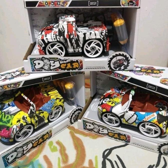 Mainan Mobil DIY bongkar pasang graffiti disassembly car toy vehicle