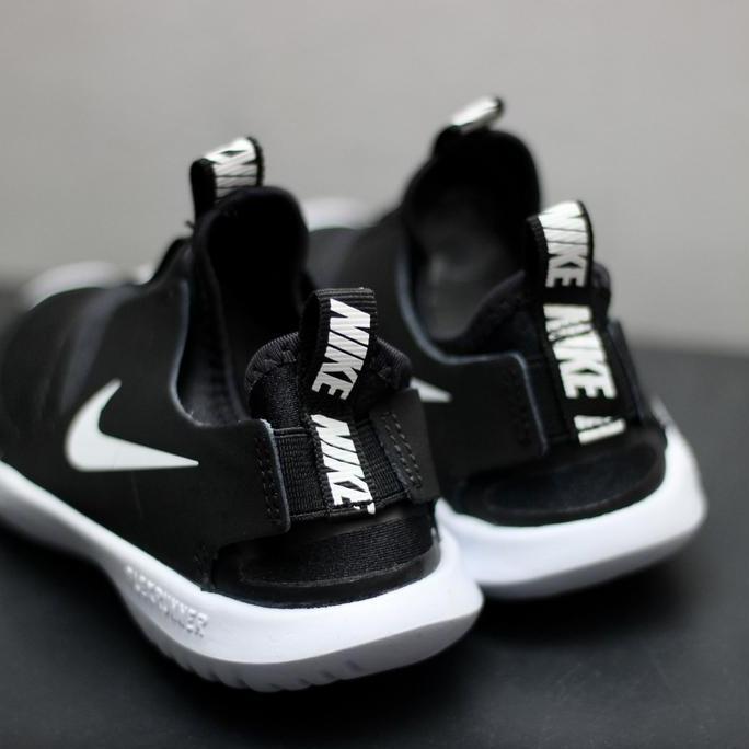 Sepatu anak original nike flex runner black white