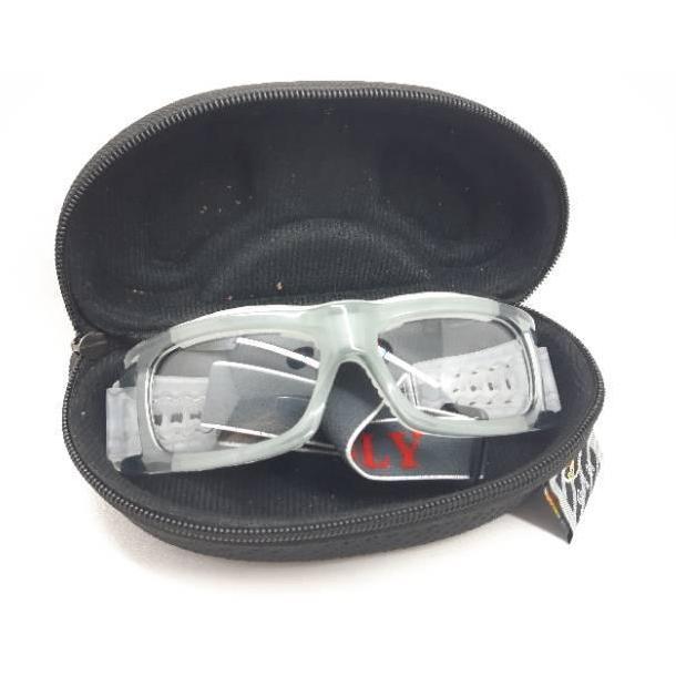 KACAMATA OLAHRAGA / KACAMATA BASKET