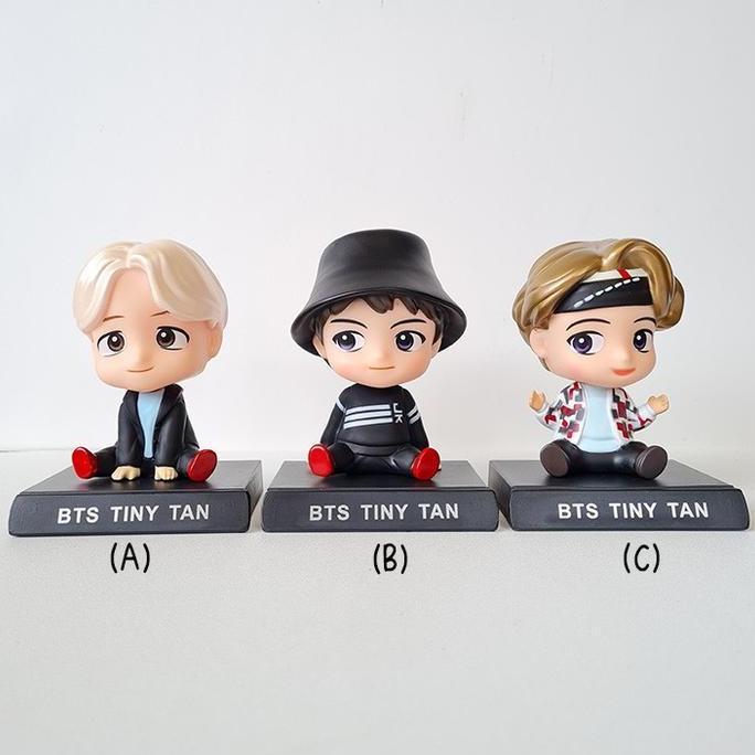 Pajangan Dashboard Mobil Kepala Goyang - Bobblehead BTS TINY TAN