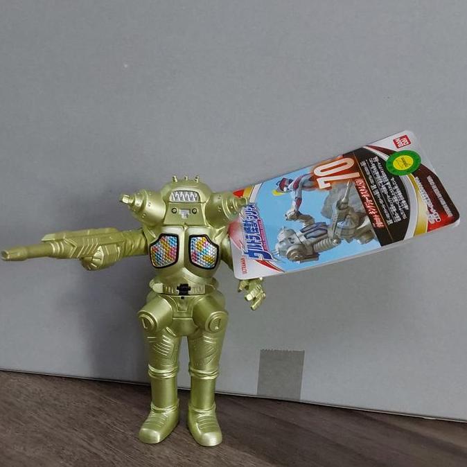 FIGUR 70 ULTRAMAN MONSTER SOFVI KING JOE CUSTOM 92442V[ BANDAI