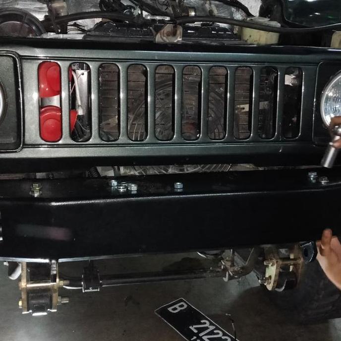 bemper depan mobil suzuki katana jimny