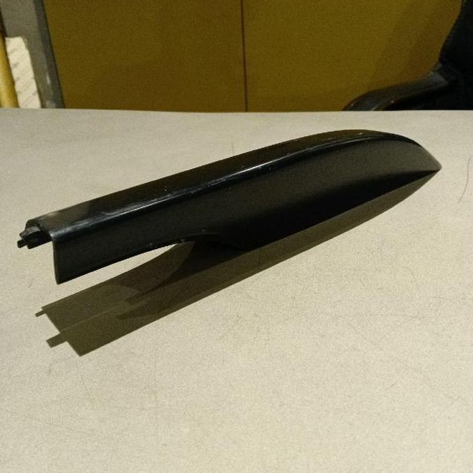Cover Roof Rack Fortuner Belakang Kanan 2005 2007 2008 2010 2011 2012 2013 2014 Original Bekas