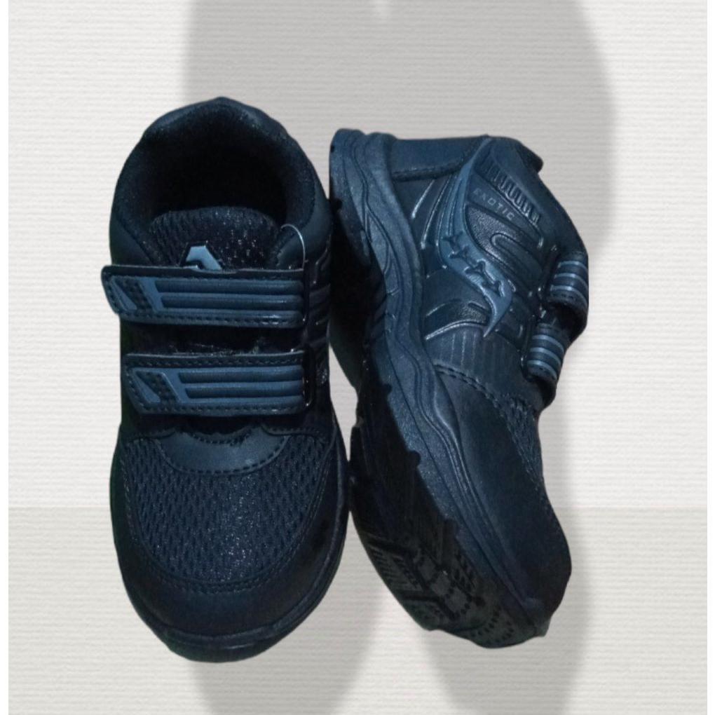Sepatu Anak Sekolah Sd Tk / Sepatu Anak Cowok Cewek - Hitam Polos 28 32 Eksklusif