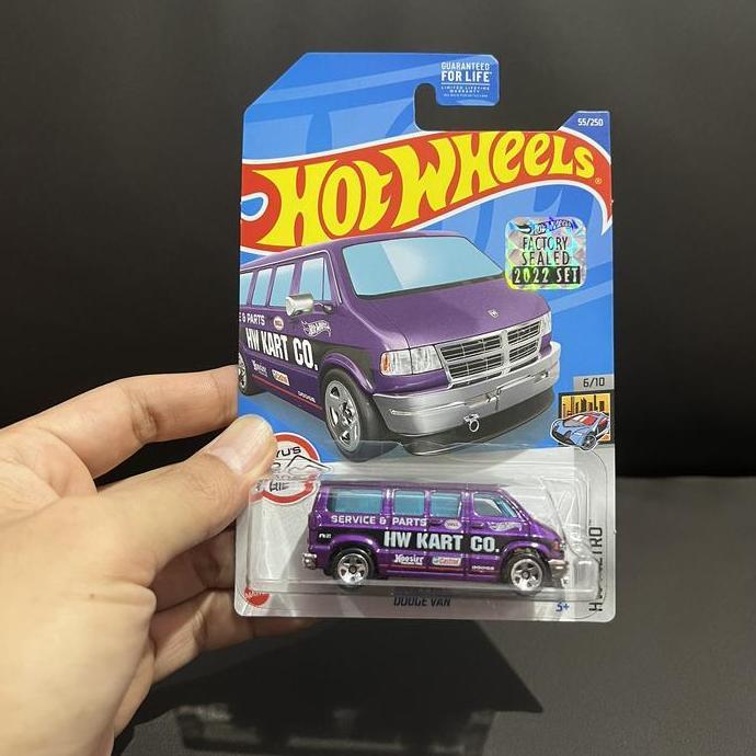Hot Wheels Dodge Van Ungu 2022 Factory Sealed FS