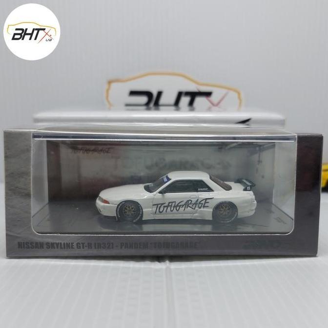 Inno64 Nissan Skyline GT-R R32 Pandem Rocket Bunny Tofugarage Inno Models