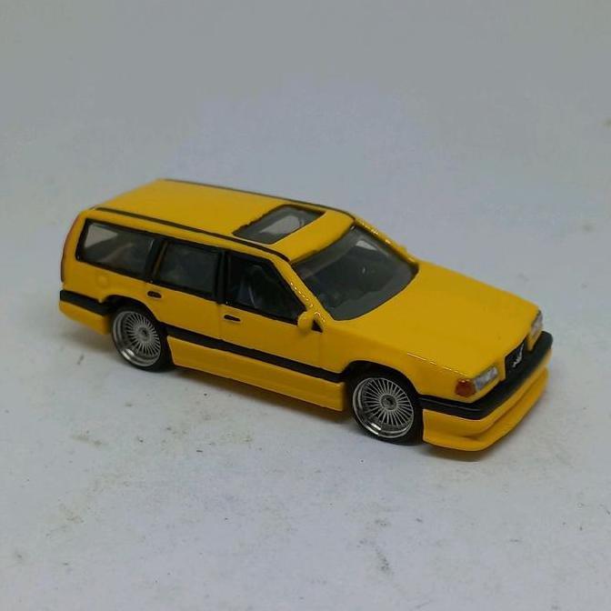 HOT WHEELS VOLVO 850 ESTATE LOOSE DIECAST CUSTOM BAN KARET PREMIUM REPAINT (S)