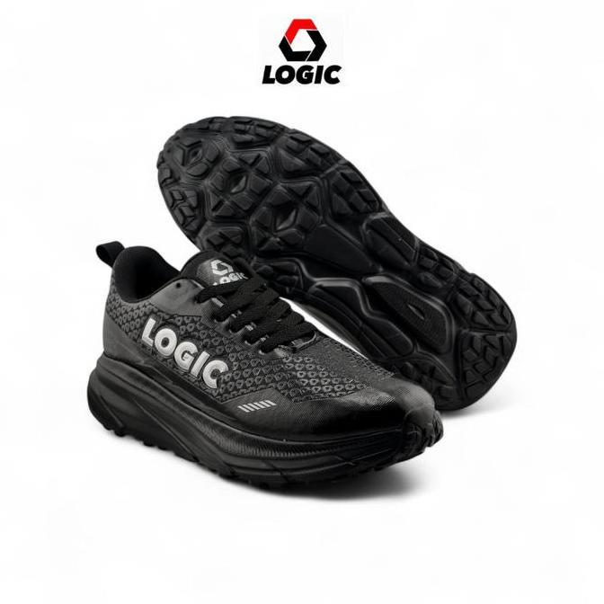 Logic Sepatu Running Pria FullBlack | Series Klassy