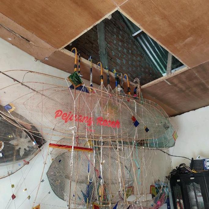 New- layangan dan pitu-pitu satu set