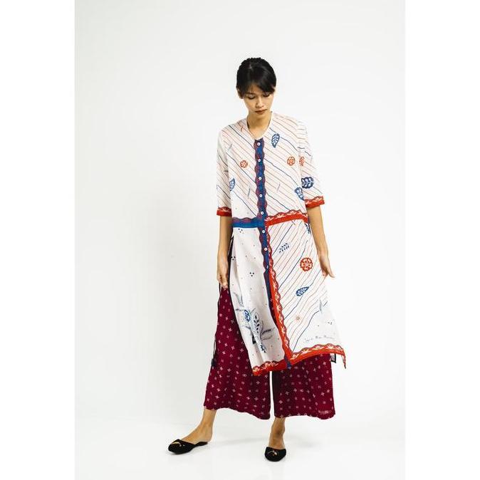 Baju Panjang Bunga Laut Biru Merah