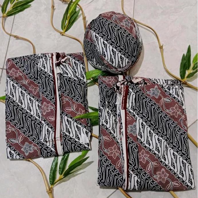 Kain 2 Fungsi Couple/Sarimbit/Kain Sudah Diwiru/2Kain 1 blangkon Motif Bervariasi